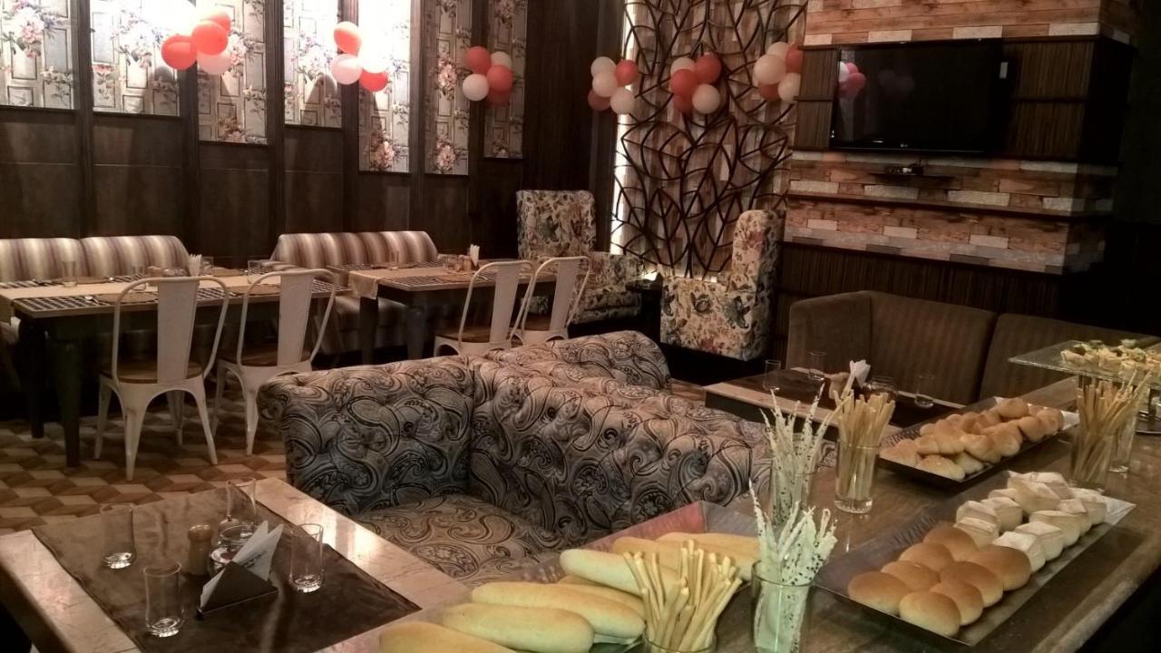 קוטאק Pramod Convention & Club Resort מראה חיצוני תמונה
