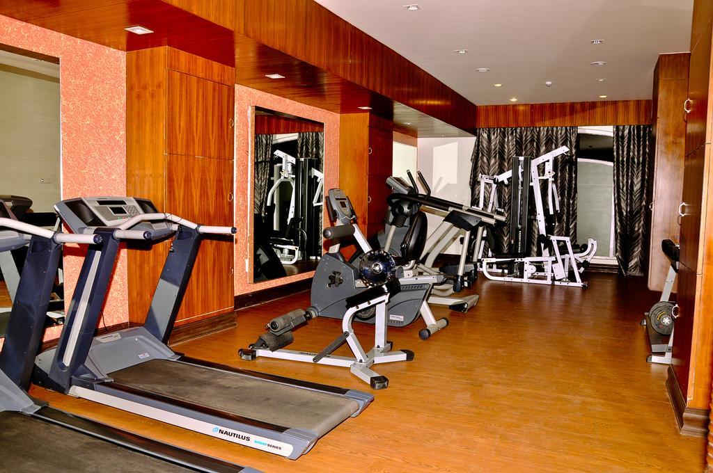 קוטאק Pramod Convention & Club Resort מראה חיצוני תמונה